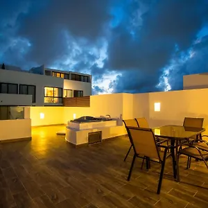 Best Penthouses&apartments In The Center Of Pdc! Apartment