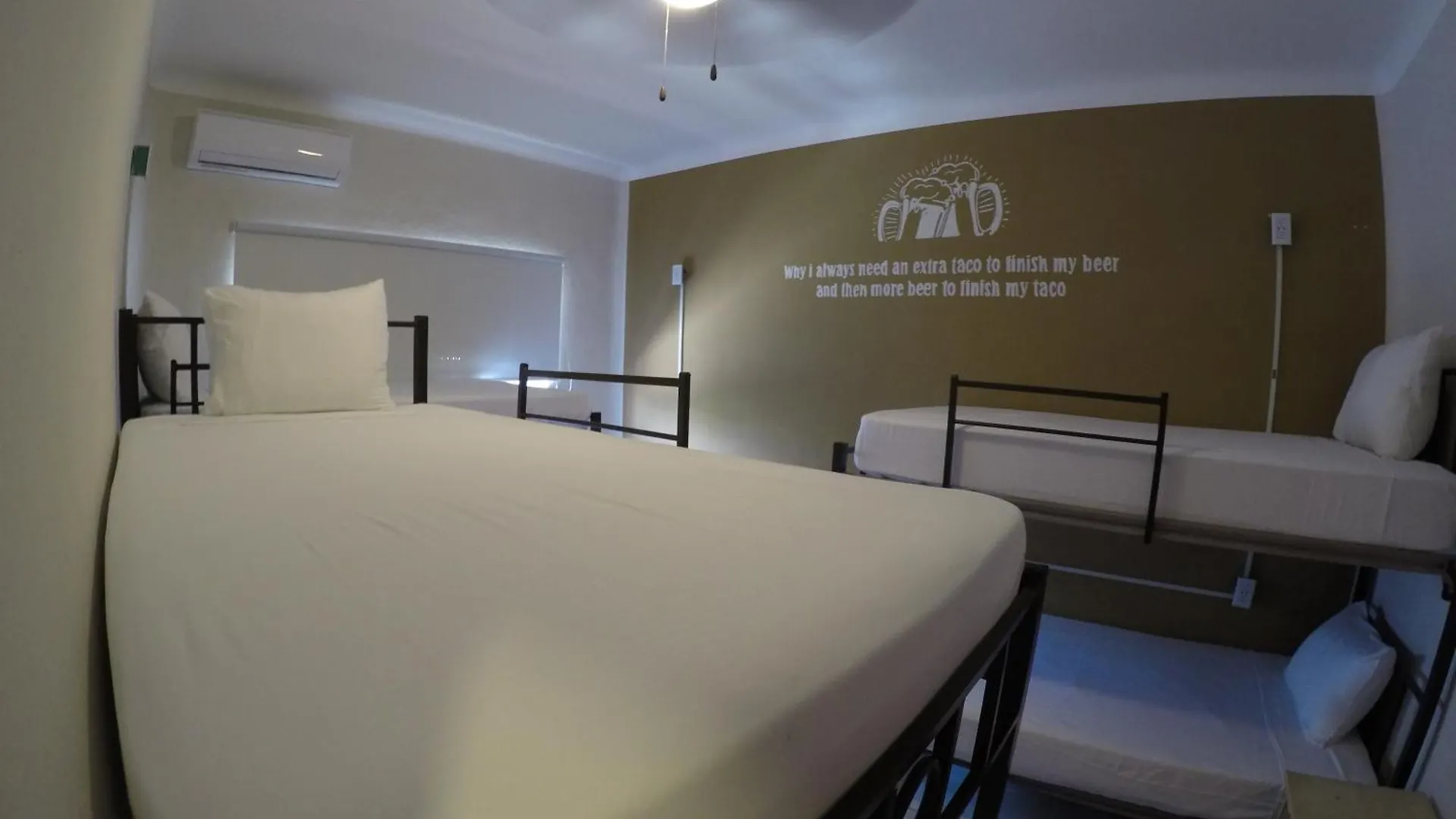 Guest house Mala Vecindad Playa